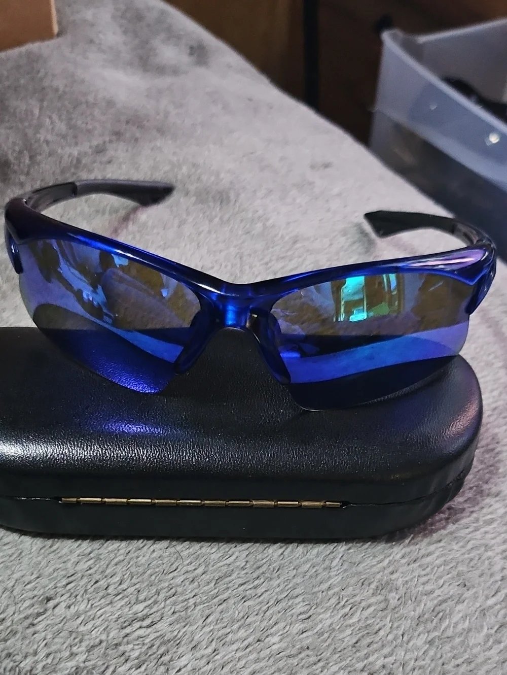 Artic Blue Mens Sunglasses